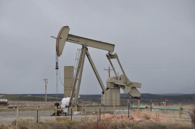Peter Thiel Vista Energy stake sends shares up 5% in premarket Peter Thiel Vista Energy stake